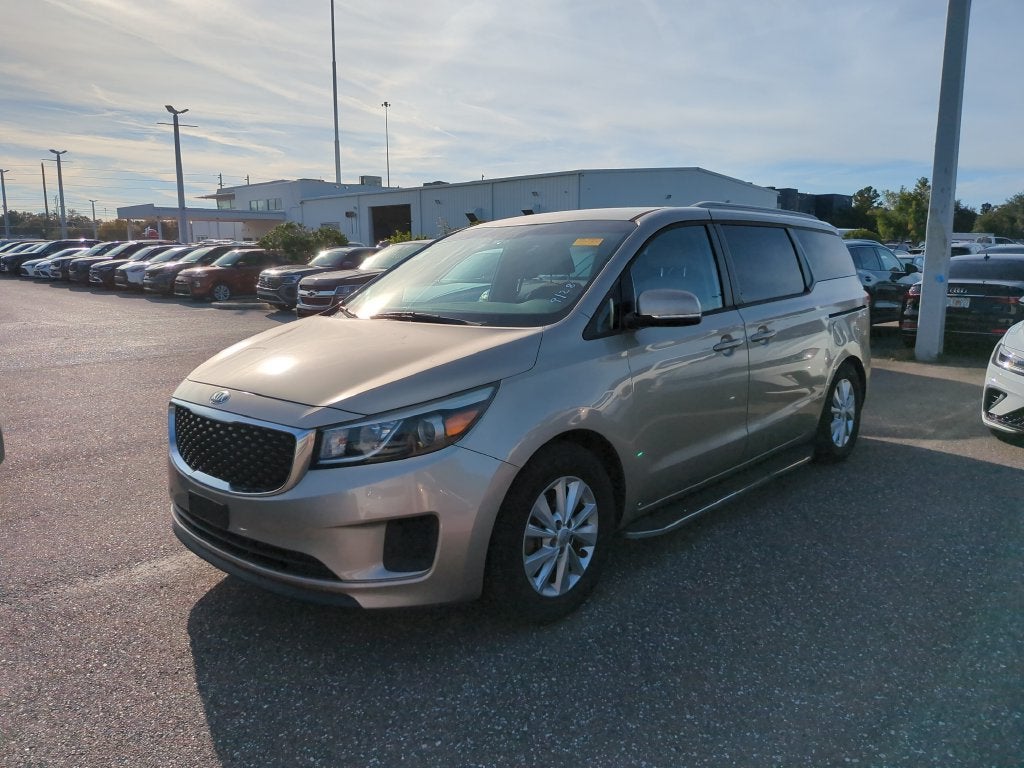 2015 Kia Sedona LX