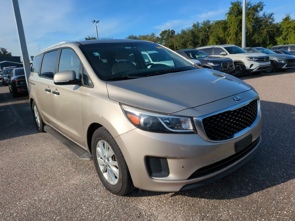 2015 Kia Sedona LX