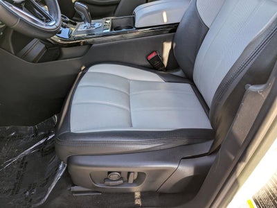 2023 Land Rover Range Rover Evoque R-Dynamic SE