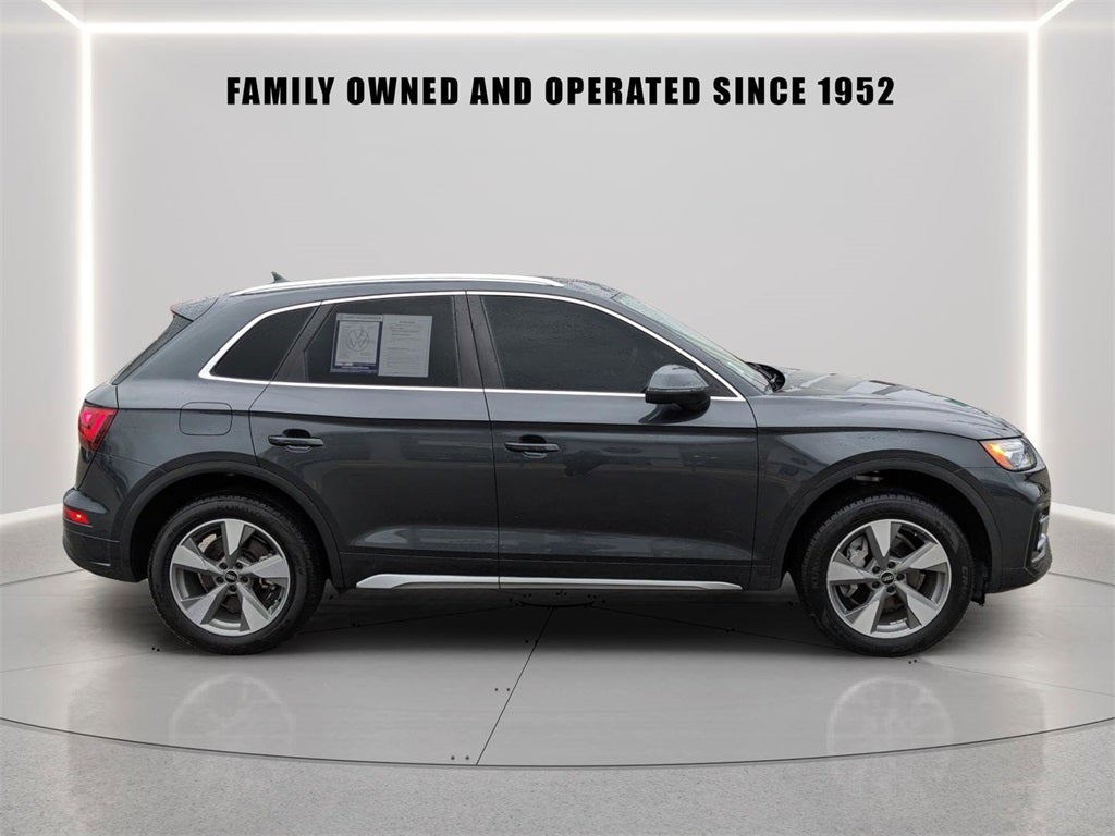 2023 Audi Q5 40 Premium quattro