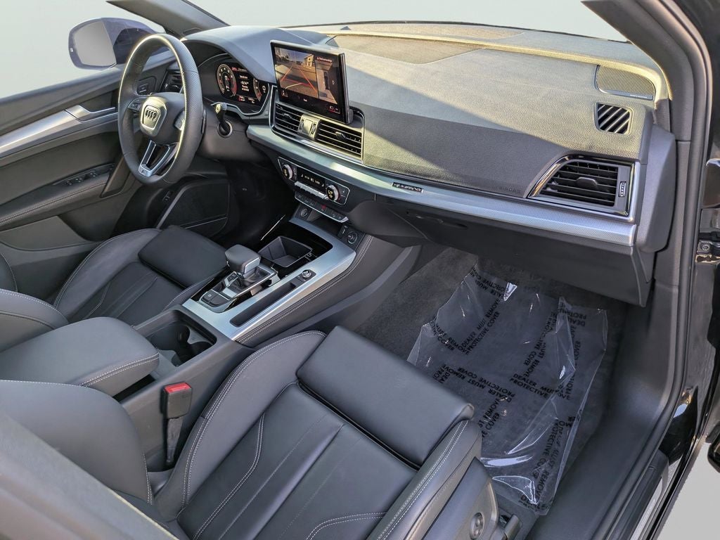 2024 Audi Q5 45 S line Premium quattro