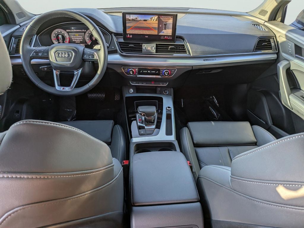 2024 Audi Q5 45 S line Premium quattro