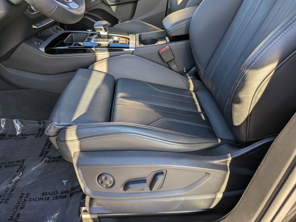 2024 Audi Q5 45 S line Premium quattro