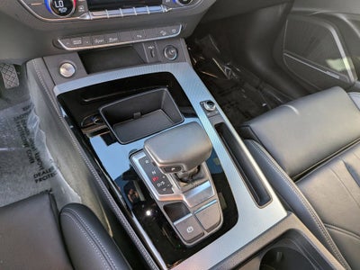 2024 Audi Q5 45 S line Premium quattro