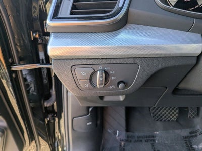 2024 Audi Q5 45 S line Premium quattro