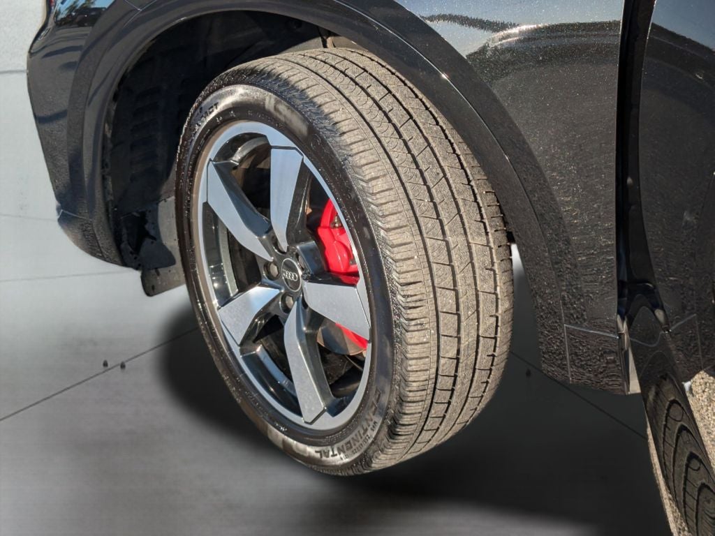 2024 Audi Q5 45 S line Premium quattro