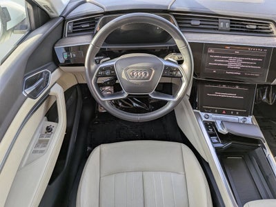 2022 Audi e-tron Premium Plus quattro