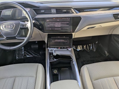 2022 Audi e-tron Premium Plus quattro