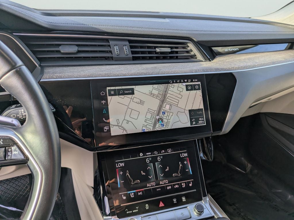 2022 Audi e-tron Premium Plus quattro