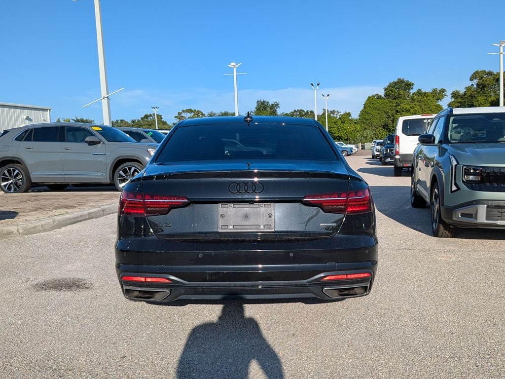 2022 Audi A4 45 S line Premium Plus quattro