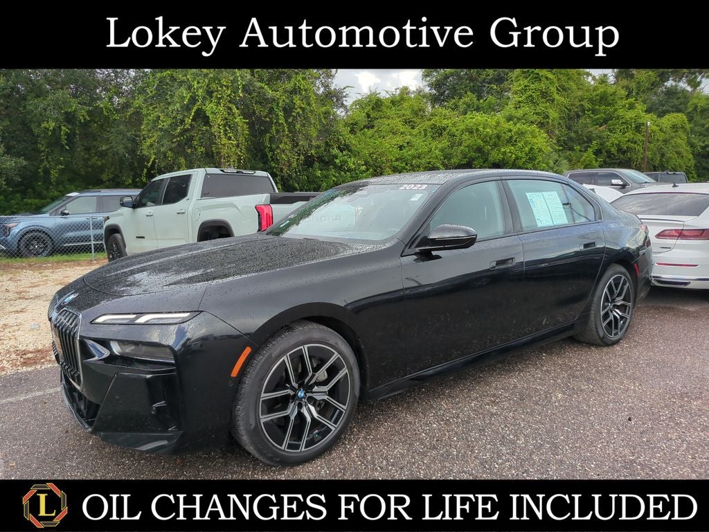 2023 BMW 7 Series 740i