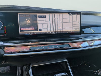 2023 BMW 7 Series 740i