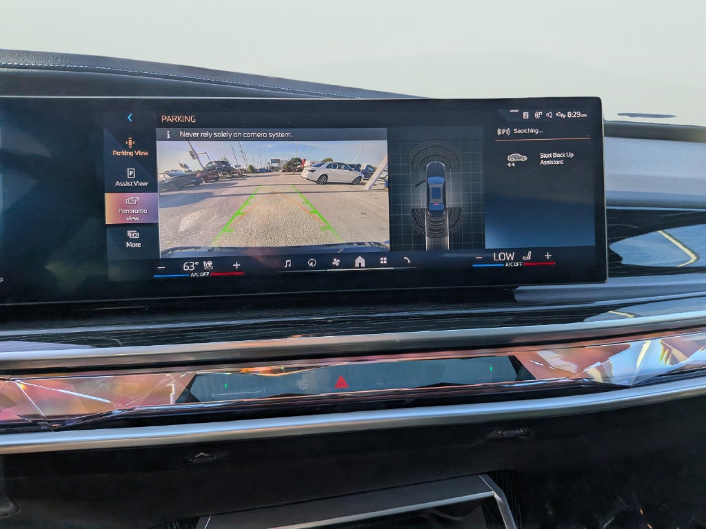 2023 BMW 7 Series 740i