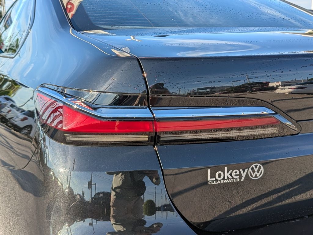 2023 BMW 7 Series 740i