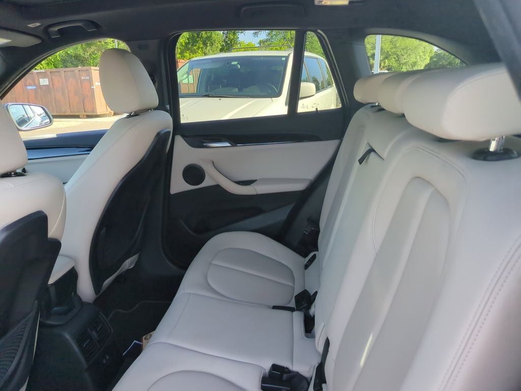 2021 BMW X1 sDrive28i