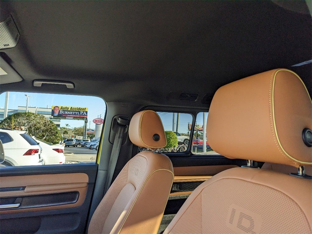 2025 Volkswagen ID. Buzz PRO S PLUS RWD PRO S PLUS RWD