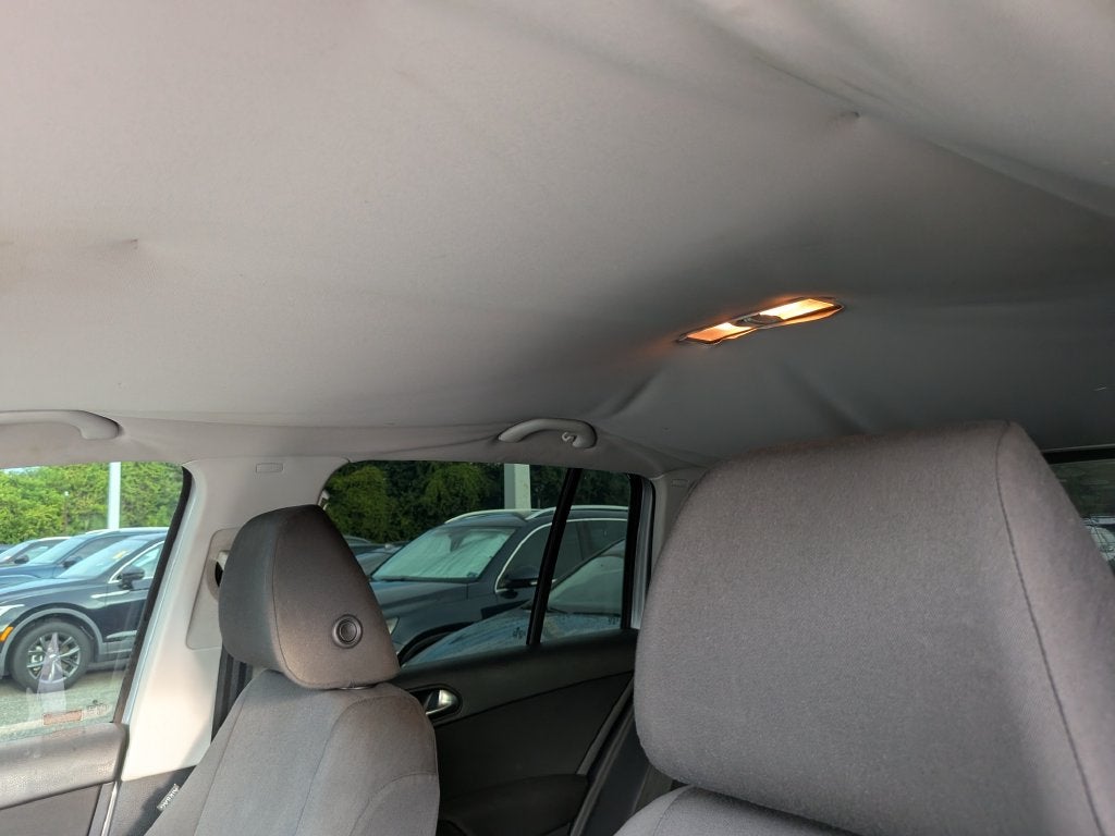 2012 Volkswagen Tiguan Base