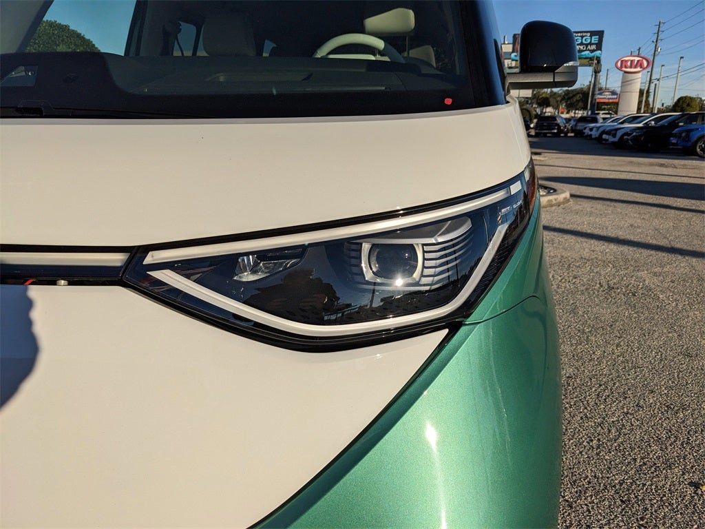 2025 Volkswagen ID. Buzz Pro S Plus