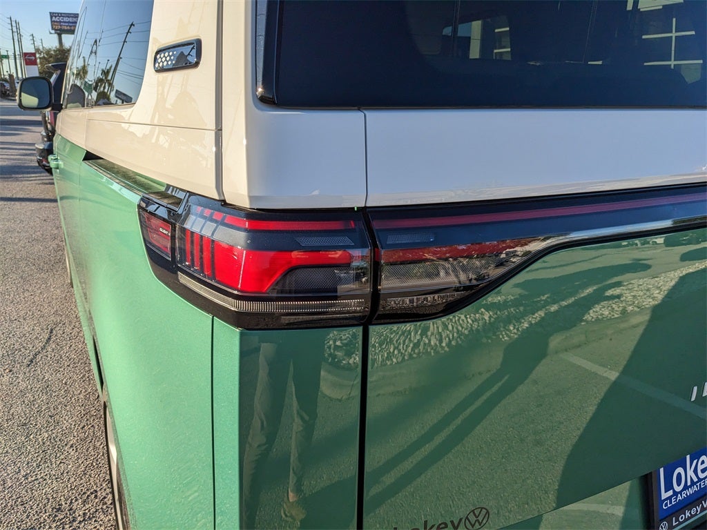 2025 Volkswagen ID. Buzz Pro S Plus