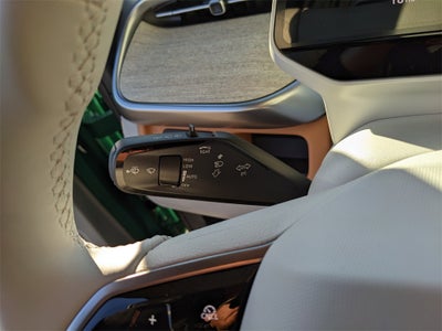 2025 Volkswagen ID. Buzz Pro S Plus