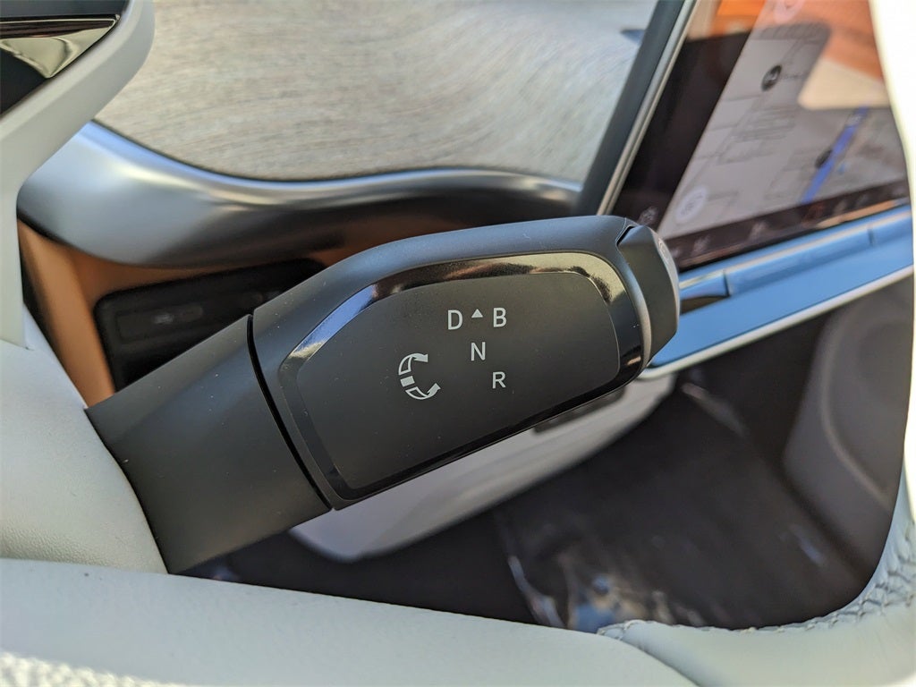 2025 Volkswagen ID. Buzz Pro S Plus