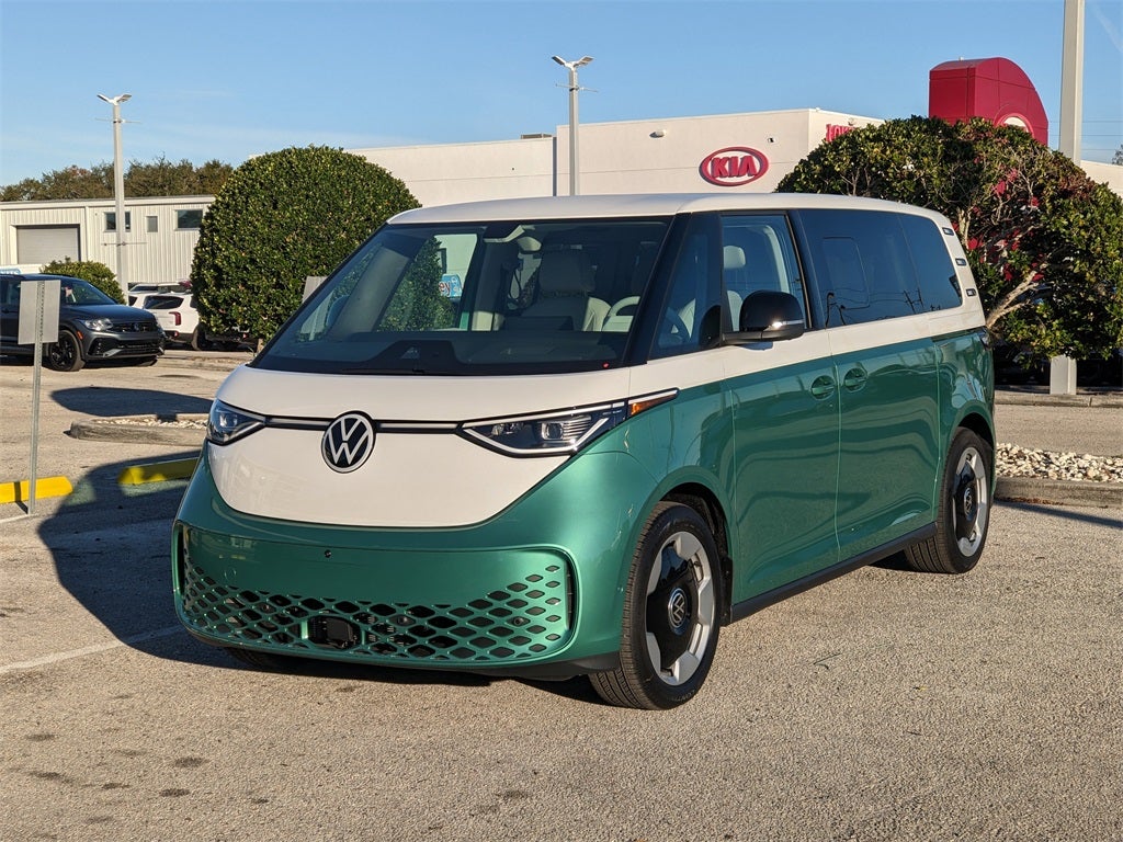 2025 Volkswagen ID. Buzz Pro S Plus