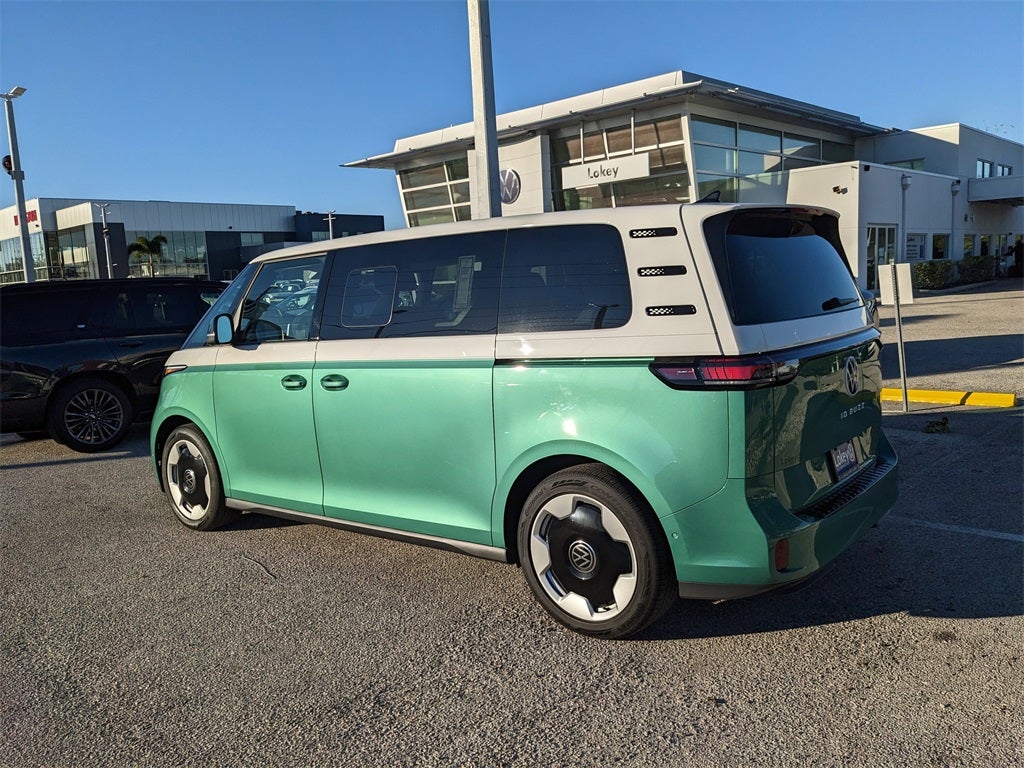2025 Volkswagen ID. Buzz Pro S Plus