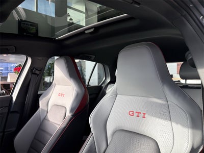 2026 Volkswagen Golf GTI 2.0T SE
