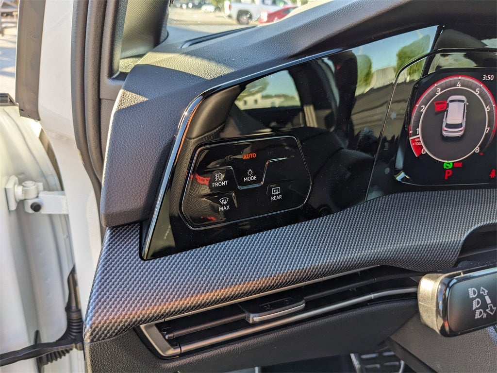 2026 Volkswagen Golf GTI 2.0T SE