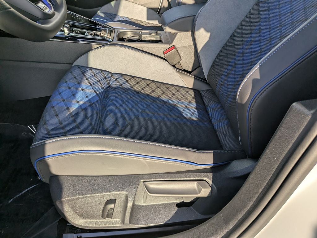 2026 Volkswagen Golf R 2.0T