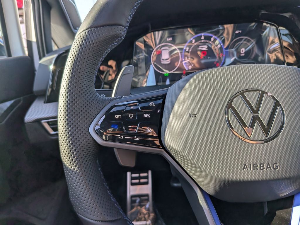 2026 Volkswagen Golf R 2.0T