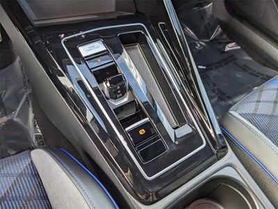 2026 Volkswagen Golf R 2.0T