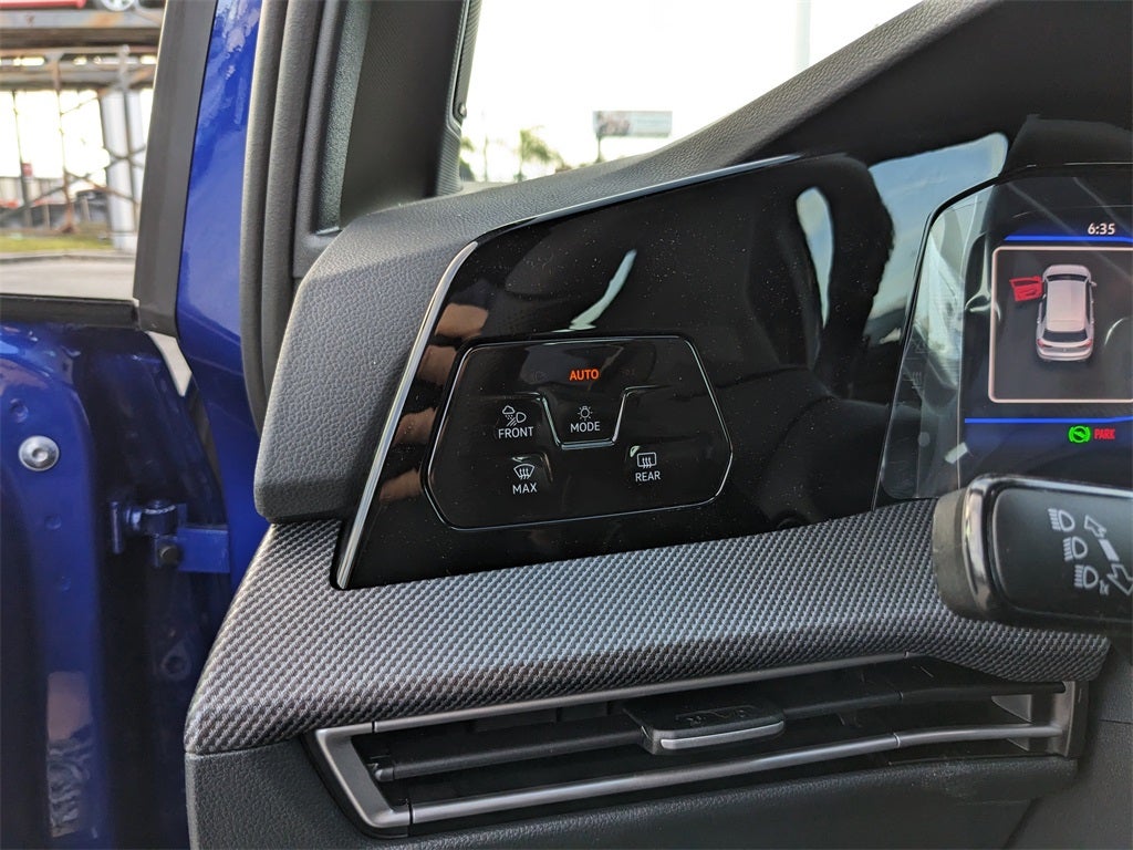 2026 Volkswagen Golf R 2.0T