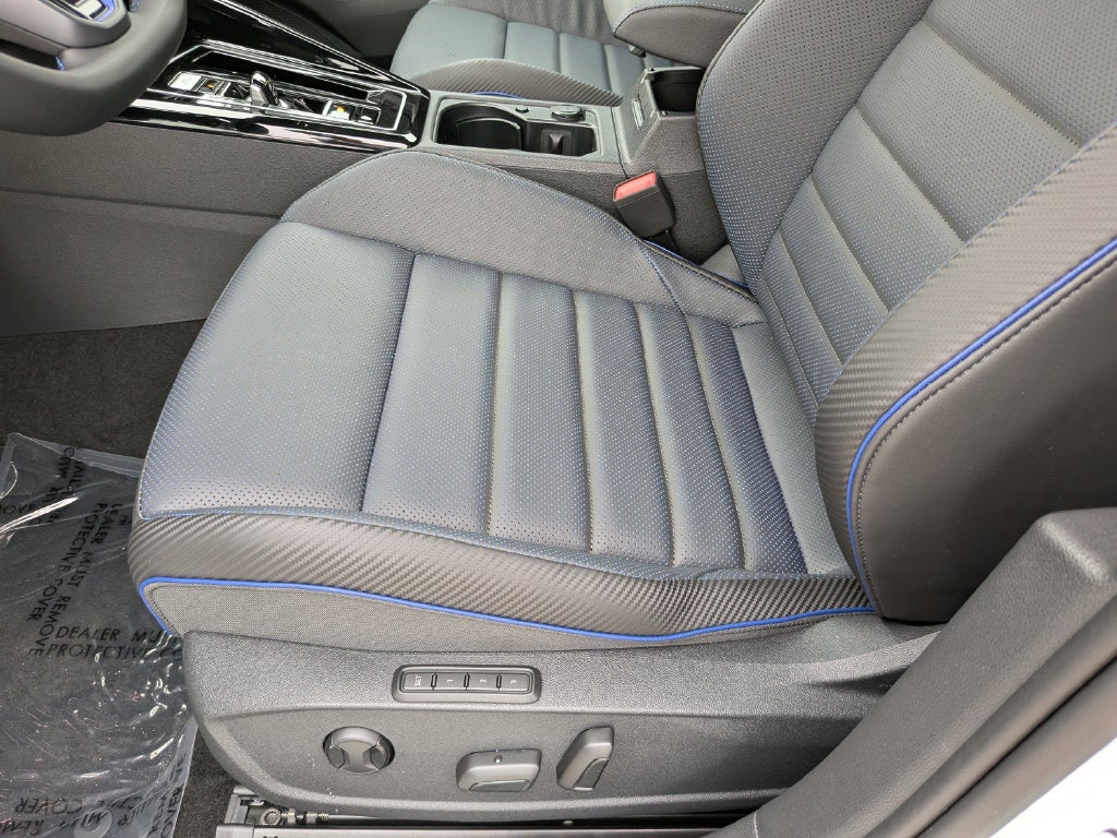 2026 Volkswagen Golf R Base