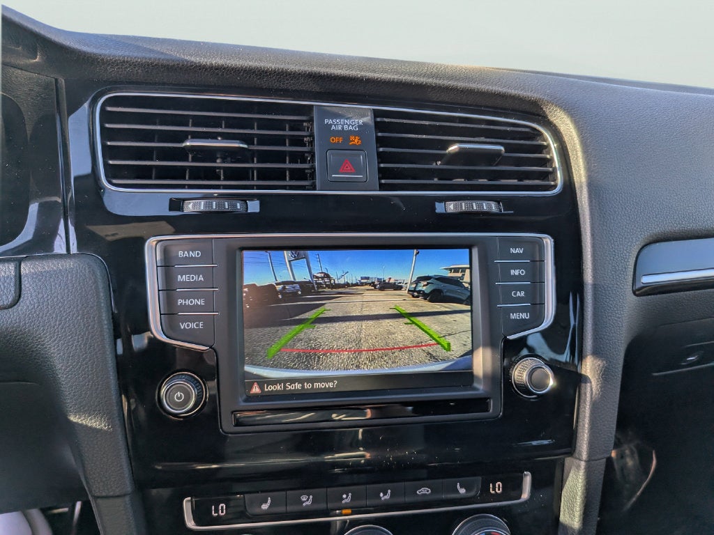 2016 Volkswagen Golf R DCC & Navigation 4Motion 4Motion