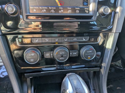 2016 Volkswagen Golf R DCC & Navigation 4Motion 4Motion