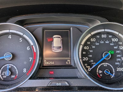 2016 Volkswagen Golf R DCC & Navigation 4Motion 4Motion