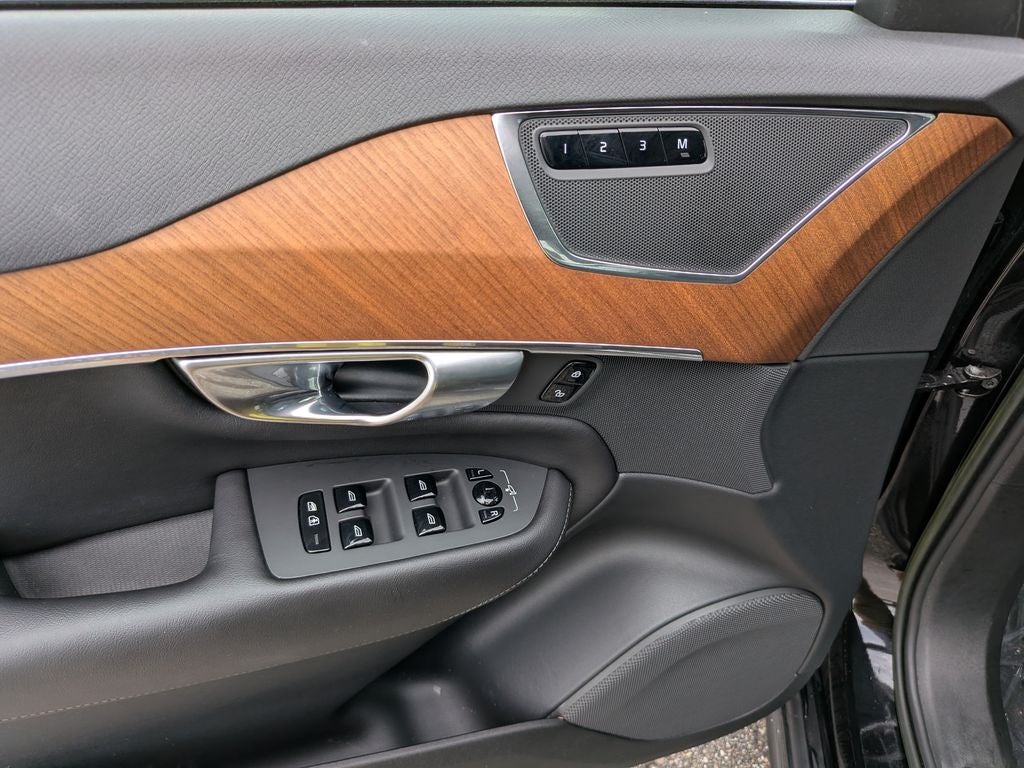 2023 Volvo XC90 B6 Plus 7-Seater