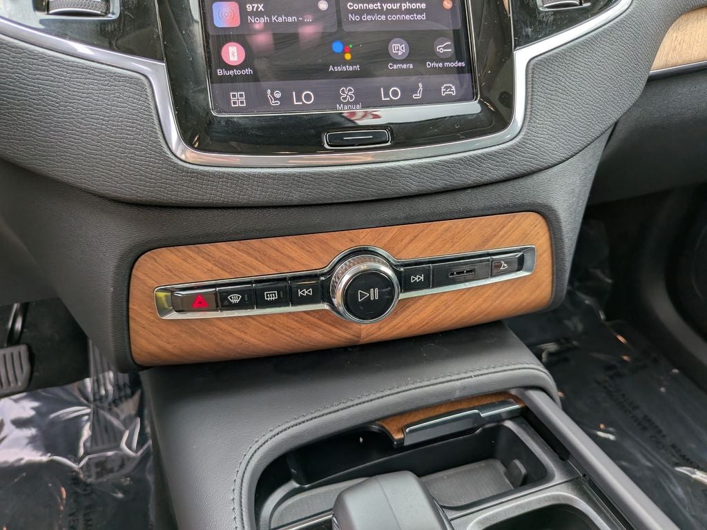 2023 Volvo XC90 B6 Plus 7-Seater