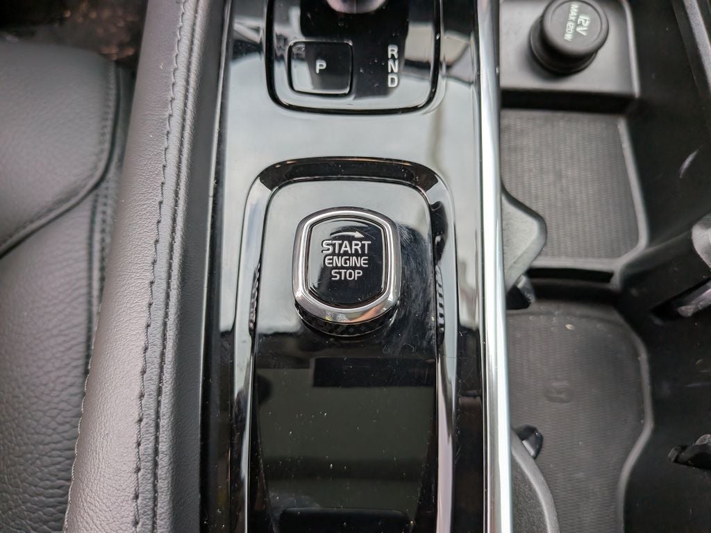 2023 Volvo XC90 B6 Plus 7-Seater