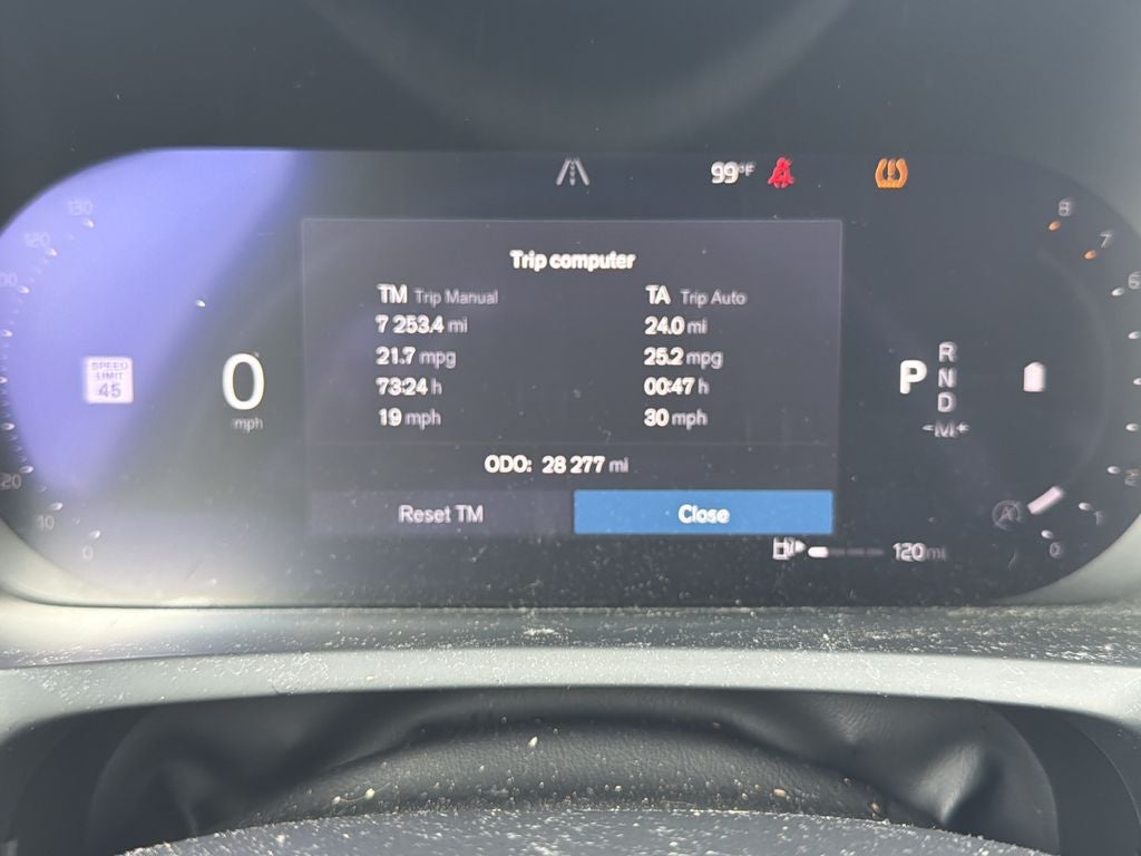 2023 Volvo XC90 B6 Plus 7-Seater