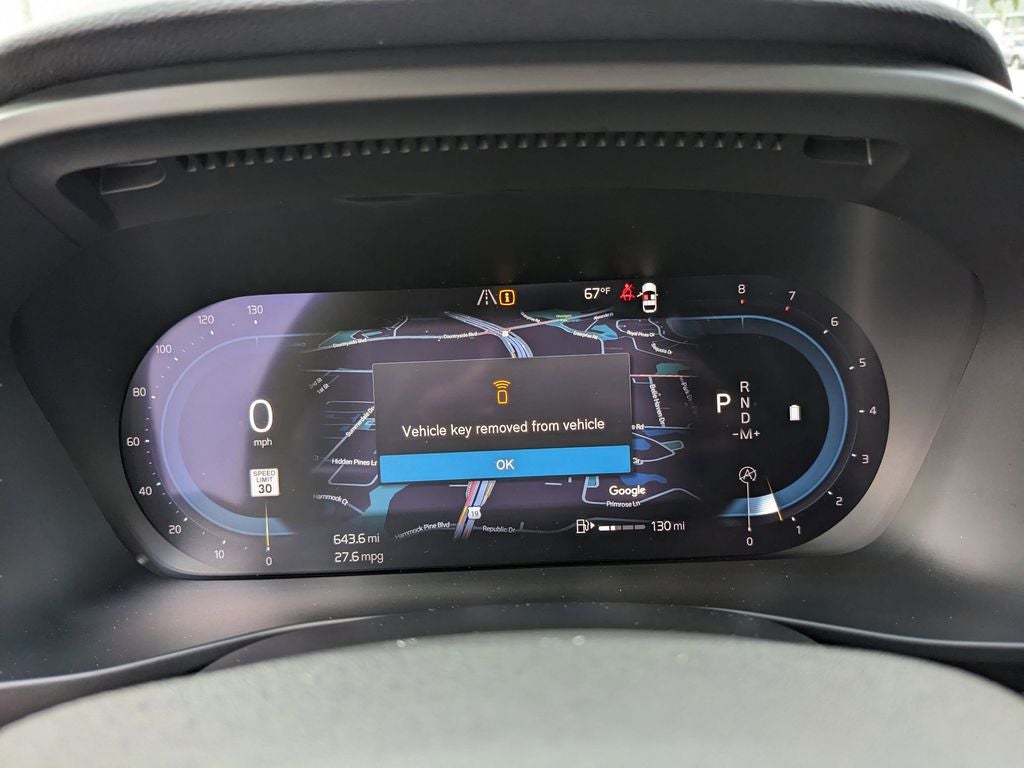 2023 Volvo XC40 B5 Plus Bright Theme