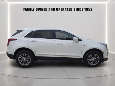 2022 Cadillac XT5 FWD Premium Luxury