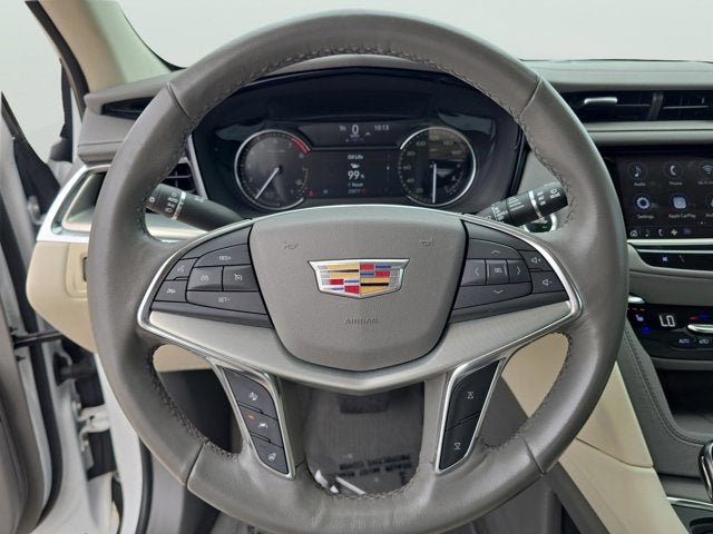 2022 Cadillac XT5 FWD Premium Luxury