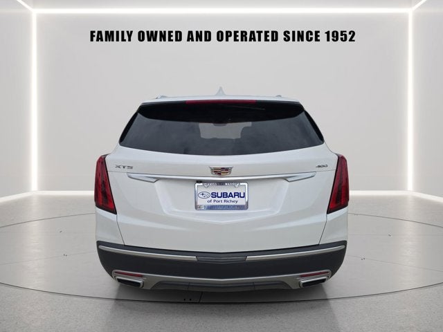 2022 Cadillac XT5 FWD Premium Luxury