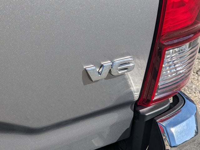 2021 Toyota Tacoma 2WD SR5