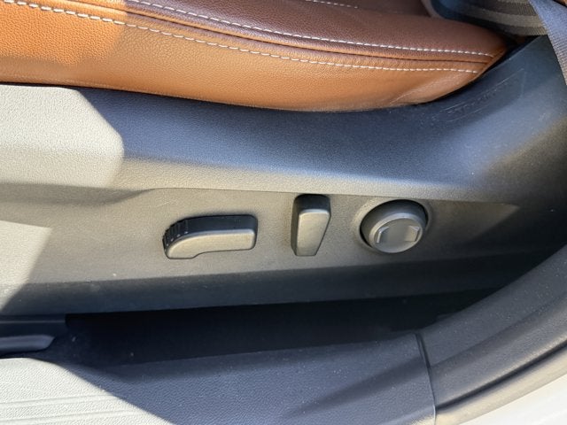 2022 Subaru Outback Touring