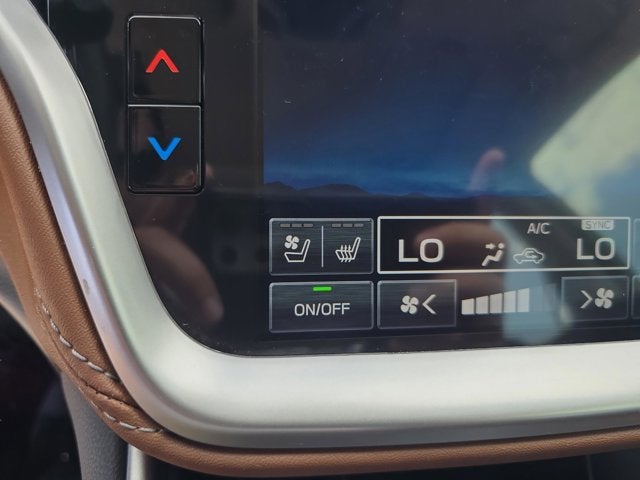2022 Subaru Outback Touring XT
