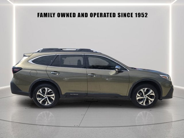 2022 Subaru Outback Touring XT