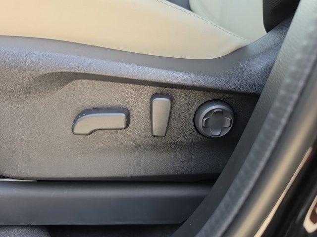 2027 Subaru Ascent Limited